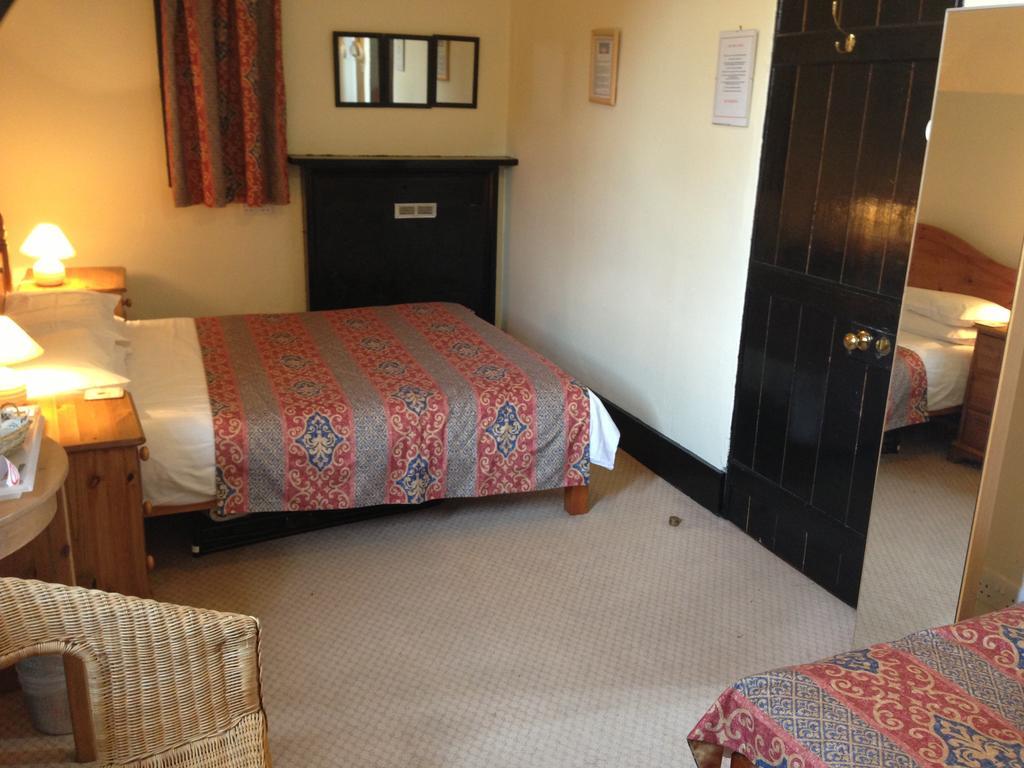 The Cathedral Guest House Millport Kamer foto